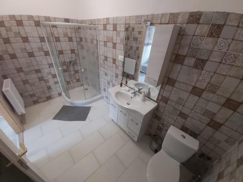 Green Paradise Vendeg Es Rendezvenyhaz Appartement Szentpeterfa Buitenkant foto
